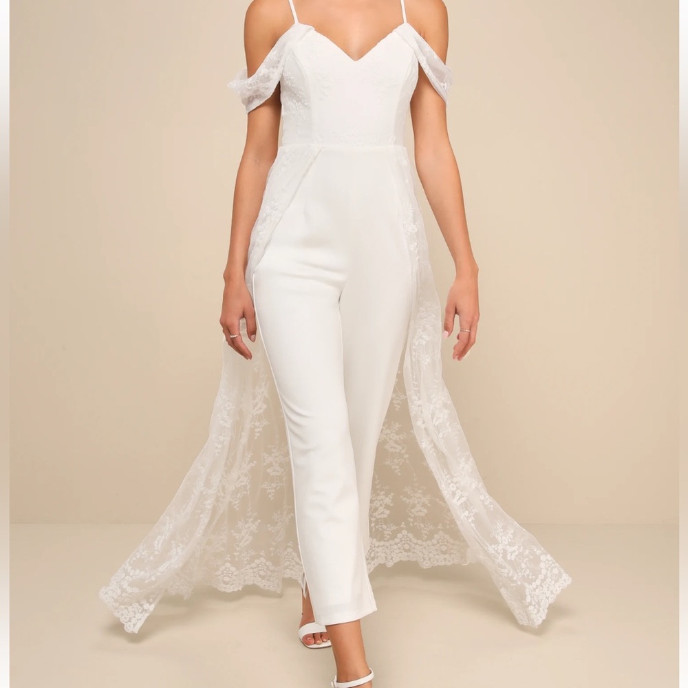 Stunning Lulus Off-Shoulder White Lace Jumpsuit